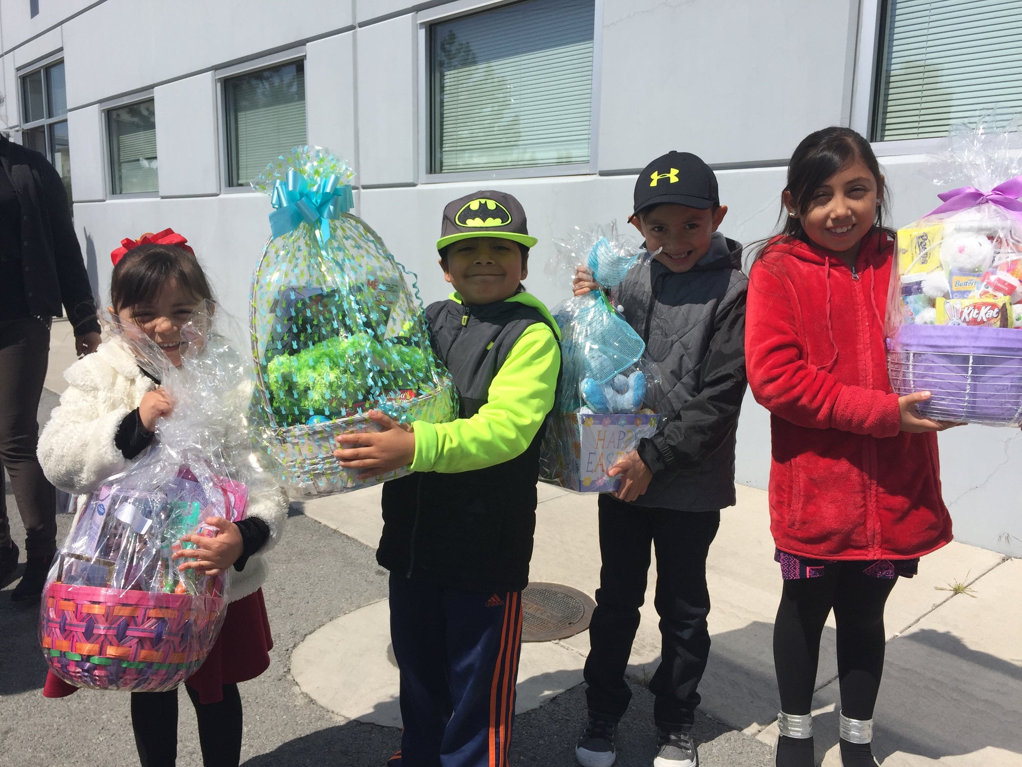 More than 900 Easter baskets given out to children in need